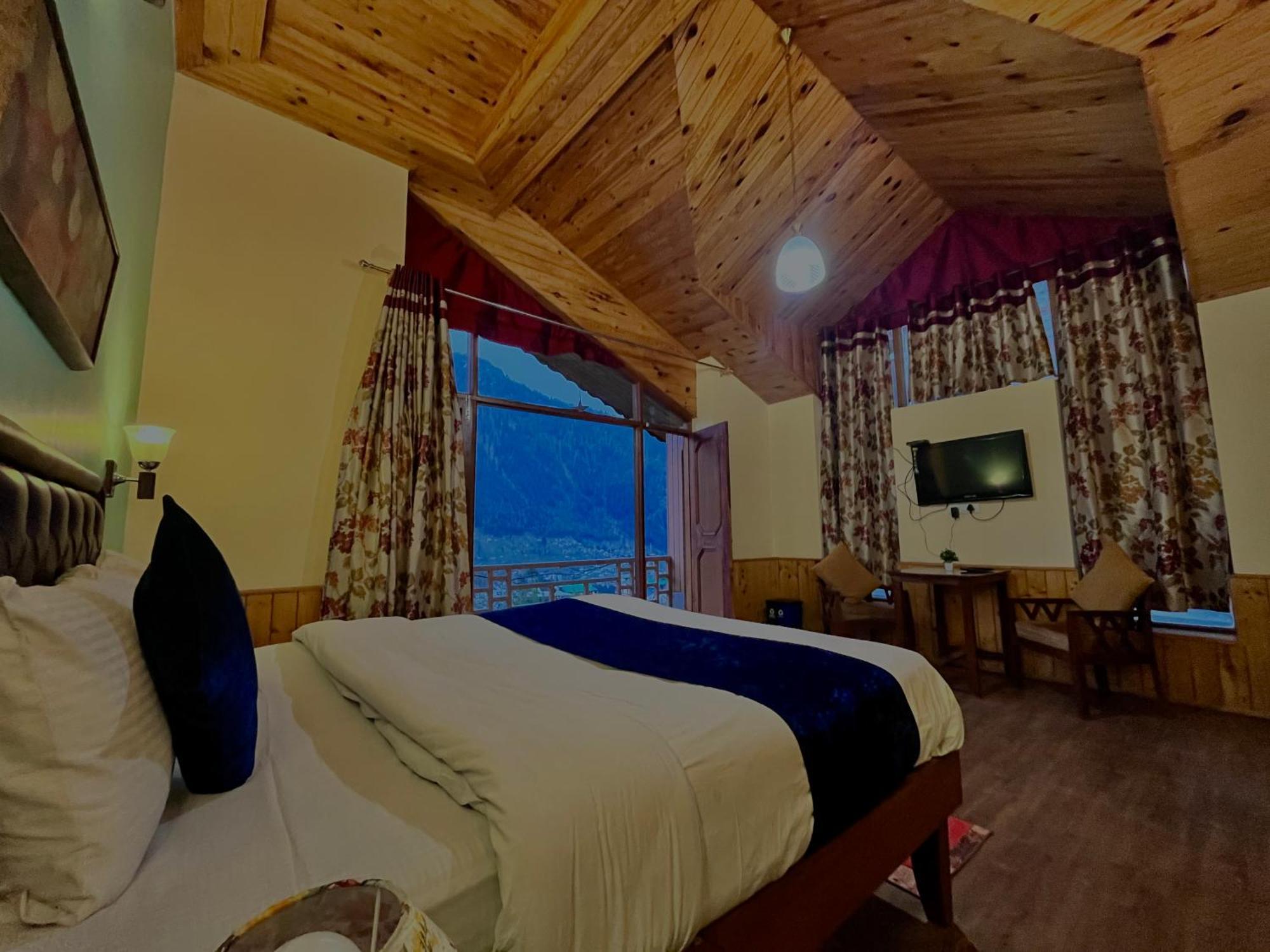 The Manu Emerald # Farmhouse # Top Selling Cottage In Manali # Peaceful Heritage Cozy Stay # Lawn With Bonfire # Most Awarded 외부 사진