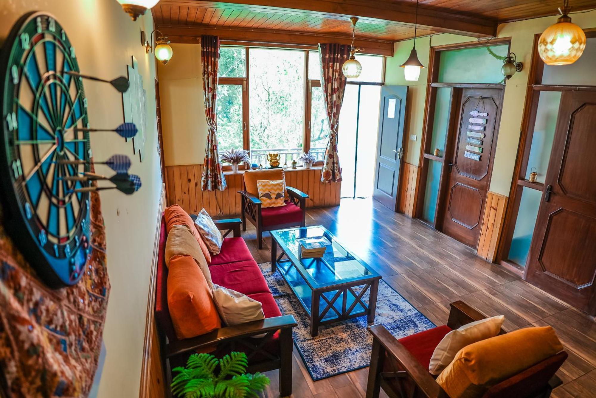 The Manu Emerald # Farmhouse # Top Selling Cottage In Manali # Peaceful Heritage Cozy Stay # Lawn With Bonfire # Most Awarded 외부 사진