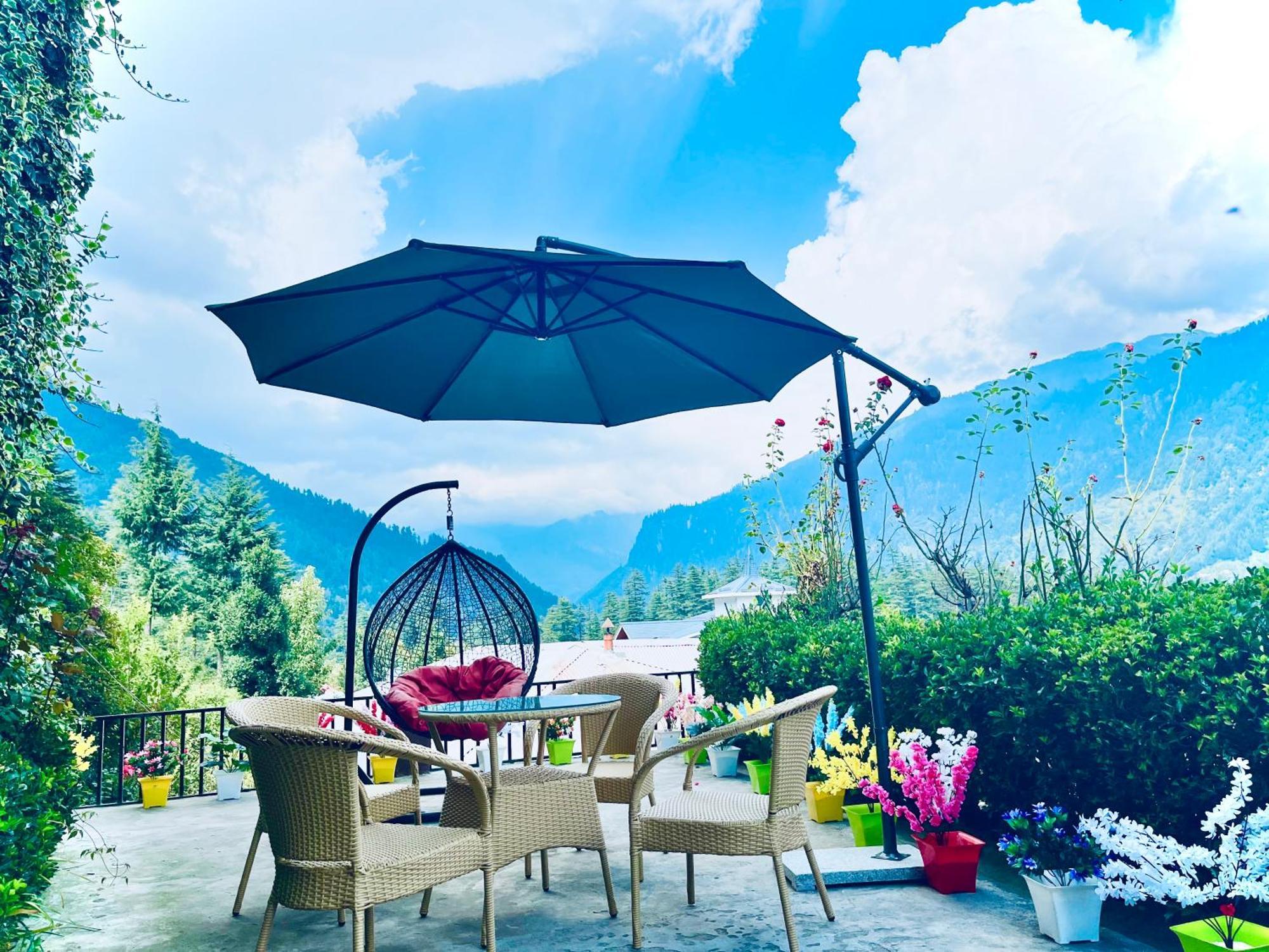 The Manu Emerald # Farmhouse # Top Selling Cottage In Manali # Peaceful Heritage Cozy Stay # Lawn With Bonfire # Most Awarded 외부 사진