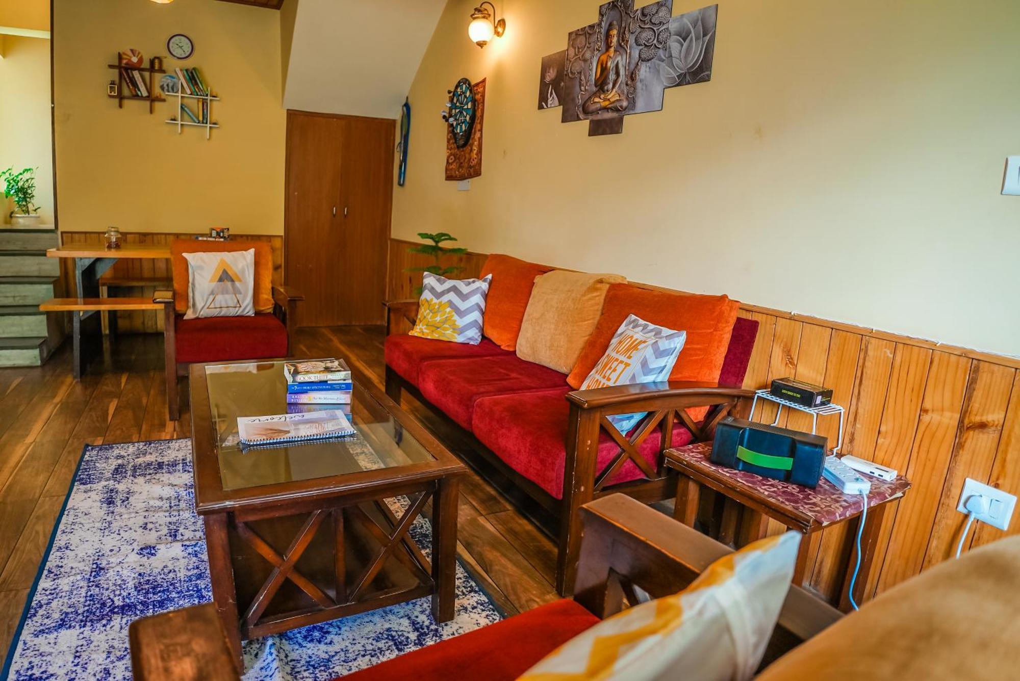 The Manu Emerald # Farmhouse # Top Selling Cottage In Manali # Peaceful Heritage Cozy Stay # Lawn With Bonfire # Most Awarded 외부 사진