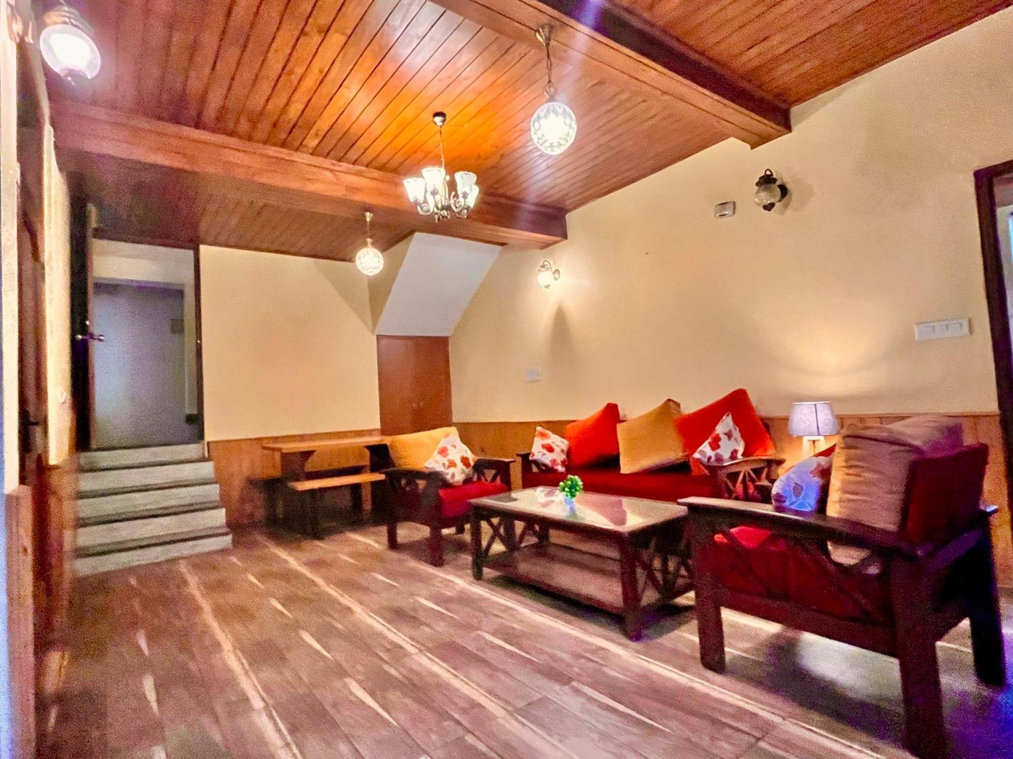 The Manu Emerald # Farmhouse # Top Selling Cottage In Manali # Peaceful Heritage Cozy Stay # Lawn With Bonfire # Most Awarded 외부 사진