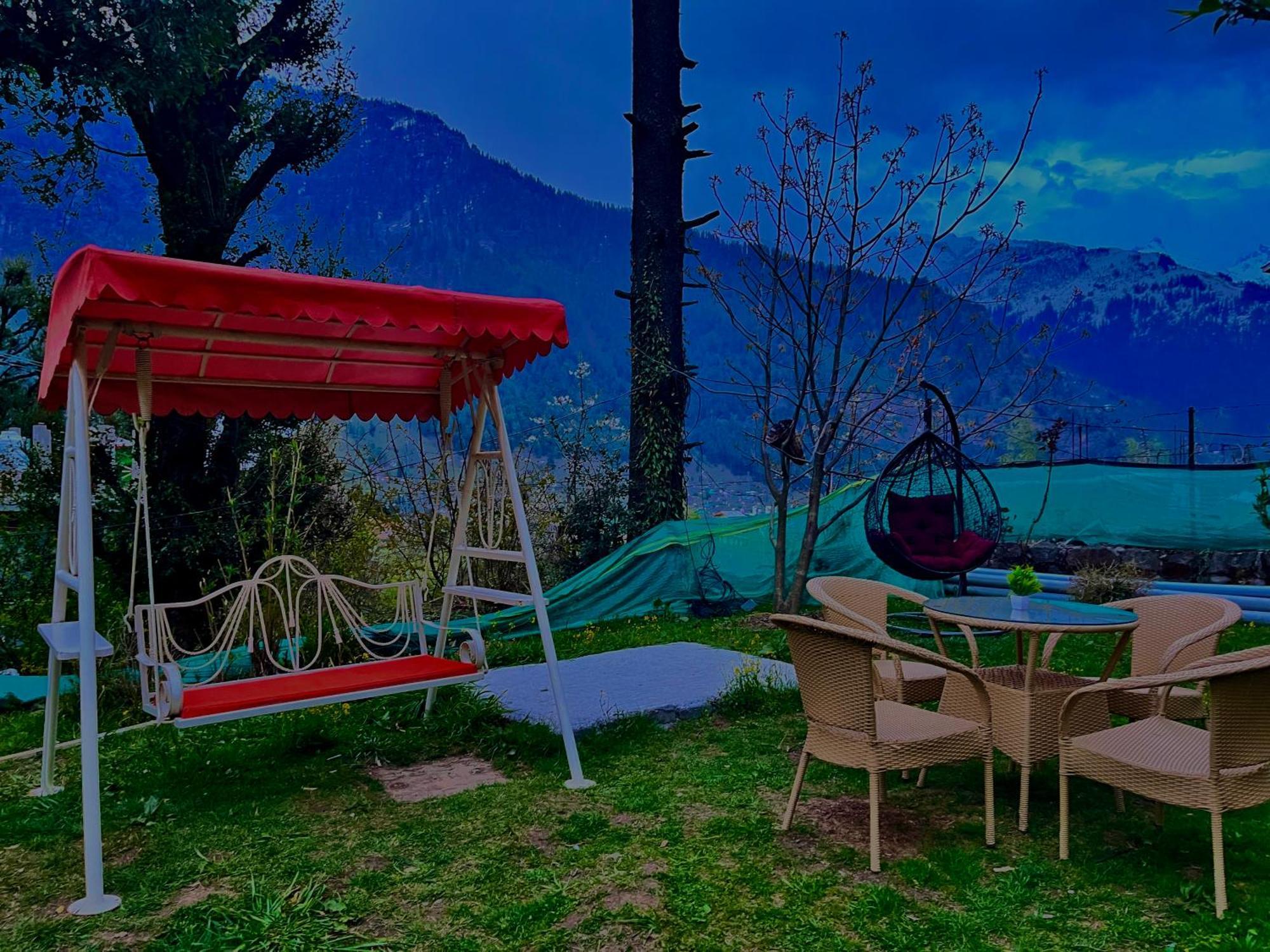 The Manu Emerald # Farmhouse # Top Selling Cottage In Manali # Peaceful Heritage Cozy Stay # Lawn With Bonfire # Most Awarded 외부 사진