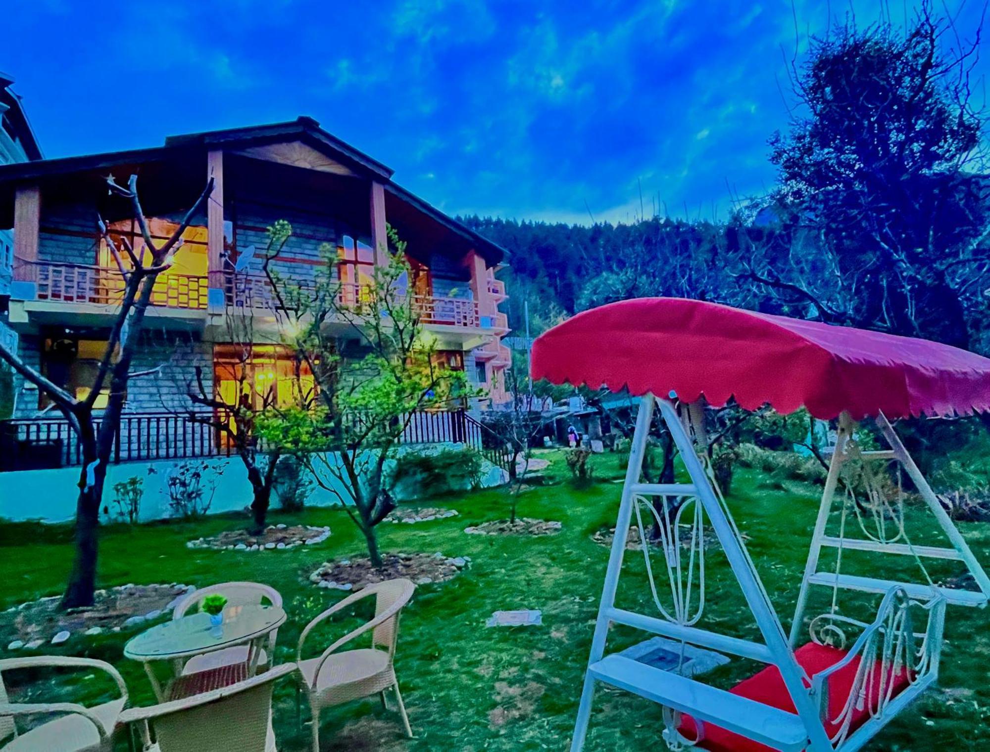 The Manu Emerald # Farmhouse # Top Selling Cottage In Manali # Peaceful Heritage Cozy Stay # Lawn With Bonfire # Most Awarded 외부 사진